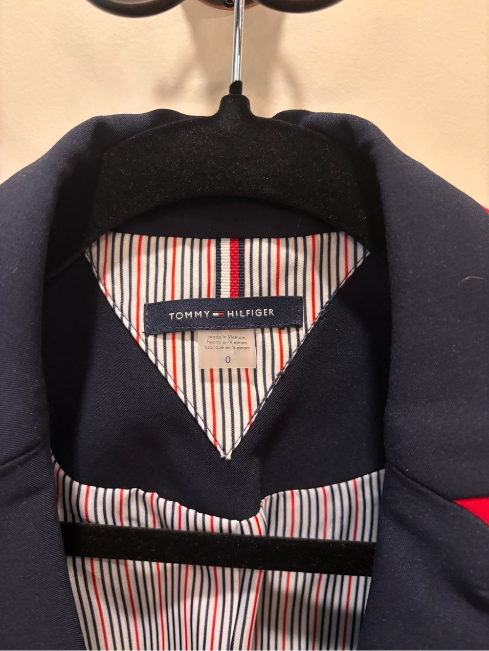 Tommy Hilfiger Navy Blazer with Red Trim and Chambray Piping - Picture 2 of 5